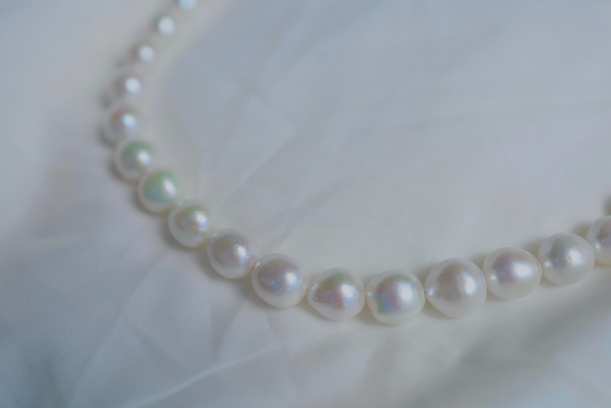 N-008 | Rare Iridescent White Baroque Pearl Necklace