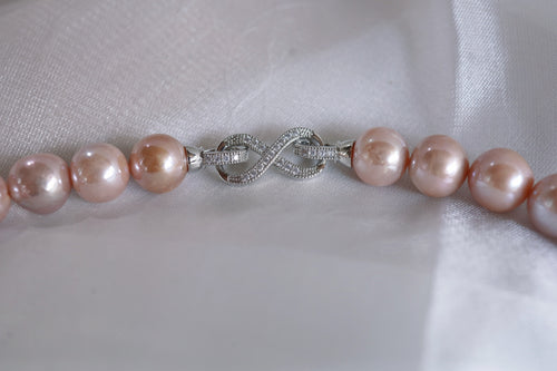 N-001 | Rare Coral Glow Pearl Necklace with Infinity Clasp (13.8mm)